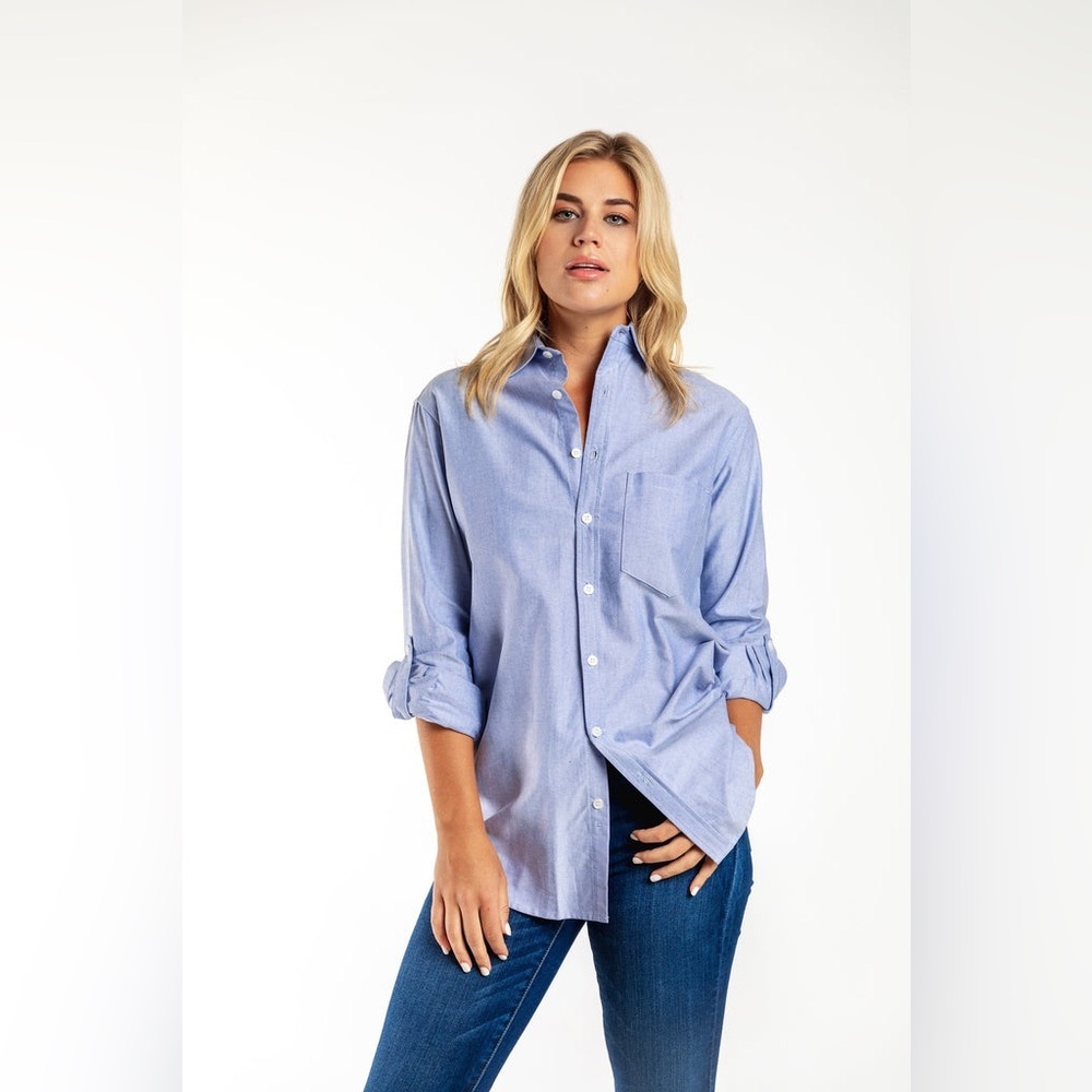 Emily Phillips Blue Girlfriend Long Sleeve Oxford Top Size 2 XS Preppy Classic